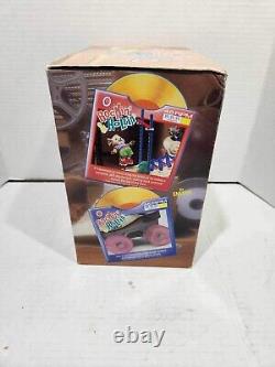 Enesco Rockin & Rollin Deluxe Action Musical Plays Rock Around The Clock RARE