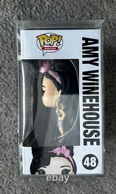 Funko Pop Vinyl Rocks Amy Winehouse #48 Very Rare + Pop Vinyl Hard Protector