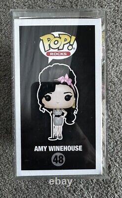 Funko Pop Vinyl Rocks Amy Winehouse #48 Very Rare + Pop Vinyl Hard Protector